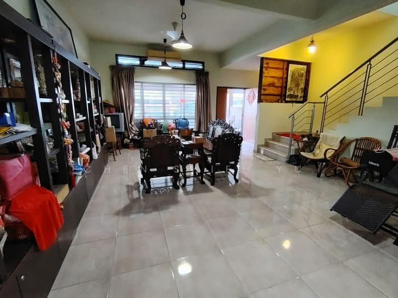 2-storey Terraced House for Sale in Taman Nusa Sentral (Iskandar Puteri (Nusajaya)) - Chen Shieh Yu - Living Room - PropertyGuru.com.my