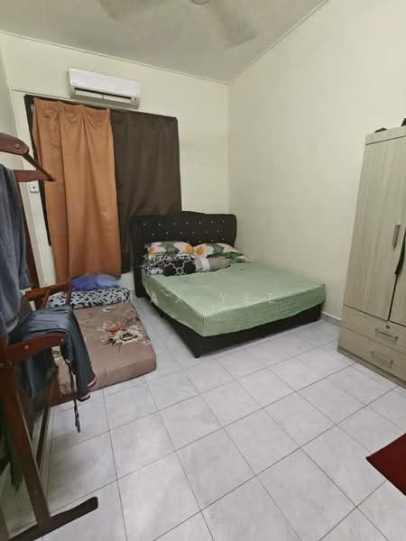 1-storey Terraced House for Sale in Bandar Putra (Kulai) - Max Yee - Bedroom - PropertyGuru.com.my