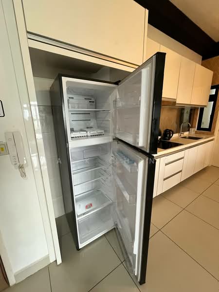 Service Residence for Rent at Meridin Suites @ The Meridin - Jack Ching - Kitchen - PropertyGuru.com.my