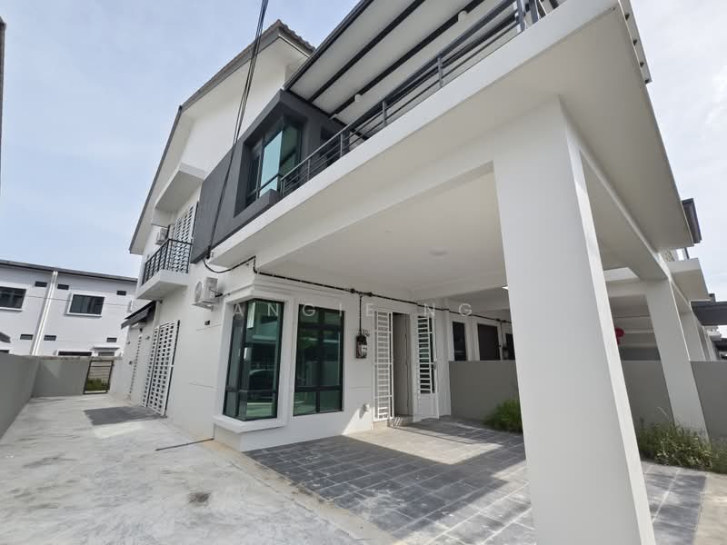 2-storey Terraced House for Sale in Ayer Molek (Melaka) - Angie Ng - Exterior - PropertyGuru.com.my