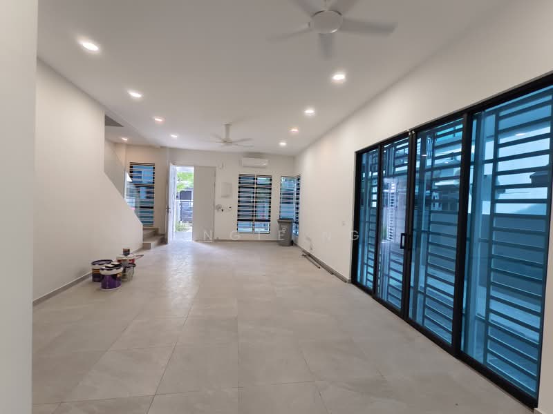 2-storey Terraced House for Sale in Ayer Molek (Melaka) - Angie Ng - Living Room - PropertyGuru.com.my