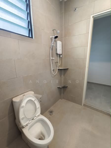 2-storey Terraced House for Sale in Ayer Molek (Melaka) - Angie Ng - Bathroom - PropertyGuru.com.my