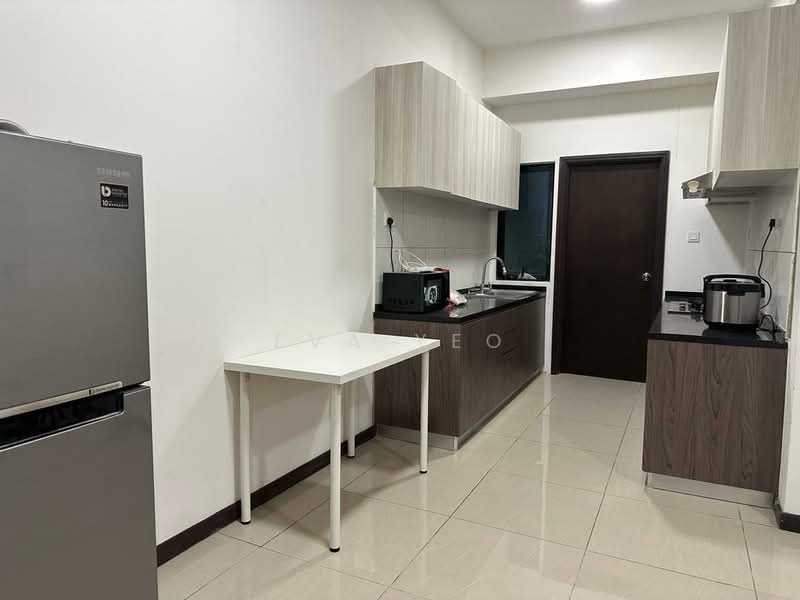 Service Residence for Sale at Molek Regency - Eva Yeo - Kitchen - PropertyGuru.com.my