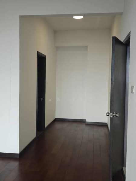 Service Residence for Sale at Molek Regency - Eva Yeo - Corridor - PropertyGuru.com.my
