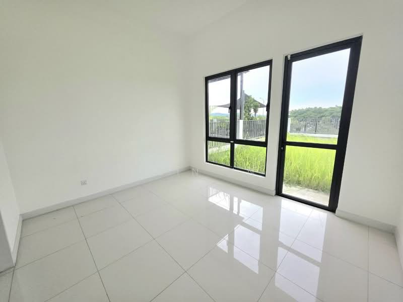 2-storey Terraced House for Sale in Bandar Seri Coalfields (Sungai Buloh) - Muin Mn - Interior - PropertyGuru.com.my