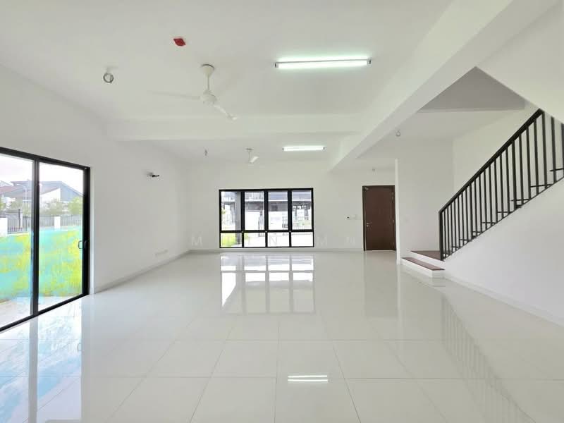 2-storey Terraced House for Sale in Bandar Seri Coalfields (Sungai Buloh) - Muin Mn - Living Room - PropertyGuru.com.my