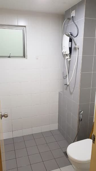Pangsapuri untuk Disewa di Seri Pinang - Annie Kho - Bathroom - PropertyGuru.com.my