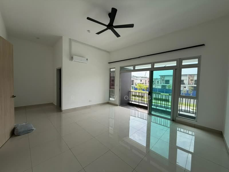 2-storey Terraced House for Rent in Skudai (Johor) - Ray Wong - Living Room - PropertyGuru.com.my