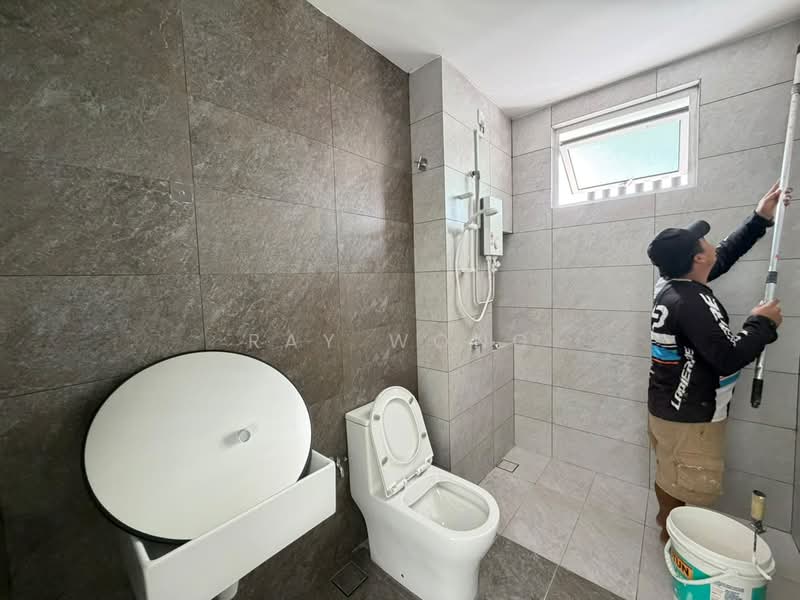2-storey Terraced House for Rent in Skudai (Johor) - Ray Wong - Bathroom - PropertyGuru.com.my