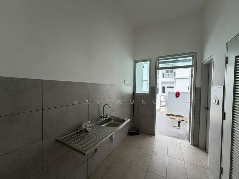 2-storey Terraced House for Rent in Skudai (Johor) - Ray Wong - Kitchen - PropertyGuru.com.my
