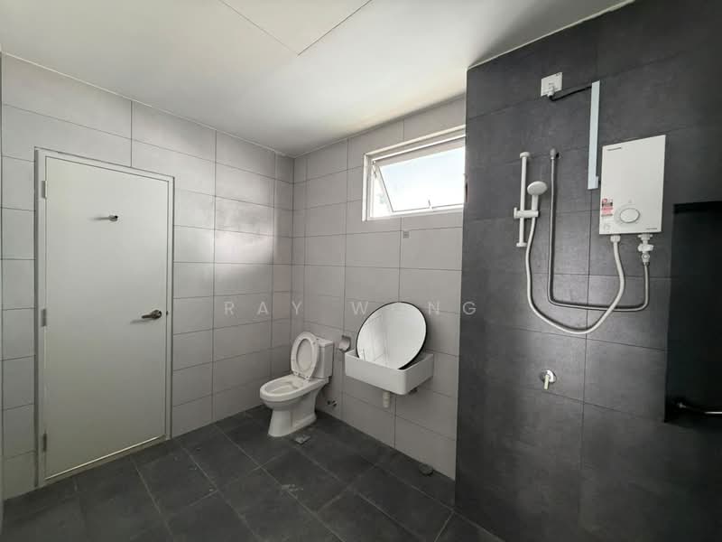 2-storey Terraced House for Rent in Skudai (Johor) - Ray Wong - Bathroom - PropertyGuru.com.my