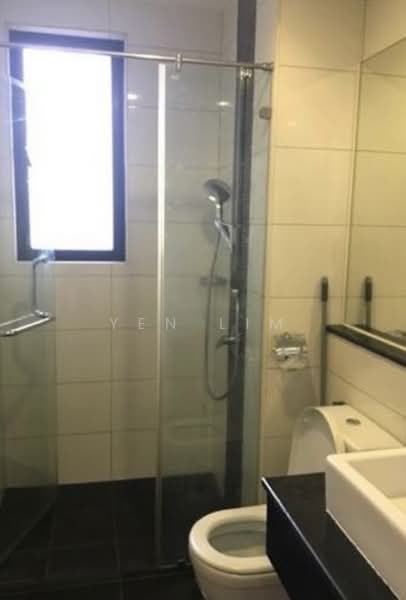 Kondominium untuk Disewa di KM1 West - Yen Lim - Bathroom - PropertyGuru.com.my