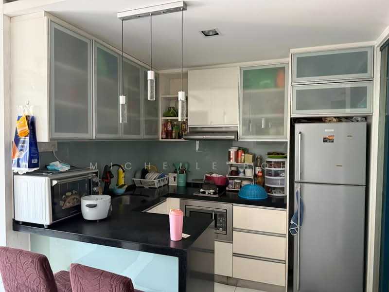 Kediaman Servis untuk Dijual di Casa Residency - Michelle Boh - Kitchen - PropertyGuru.com.my