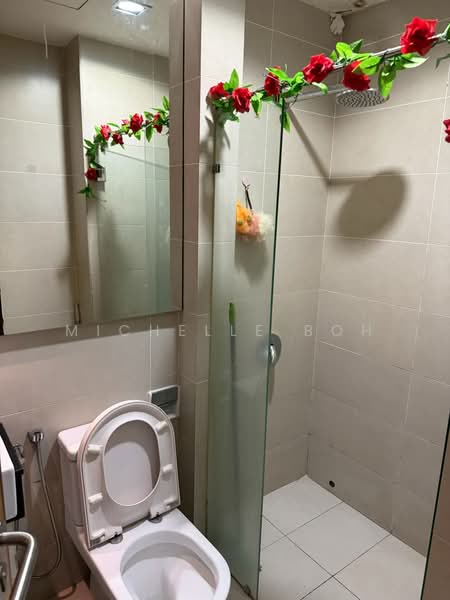 Kediaman Servis untuk Dijual di Casa Residency - Michelle Boh - Bathroom - PropertyGuru.com.my