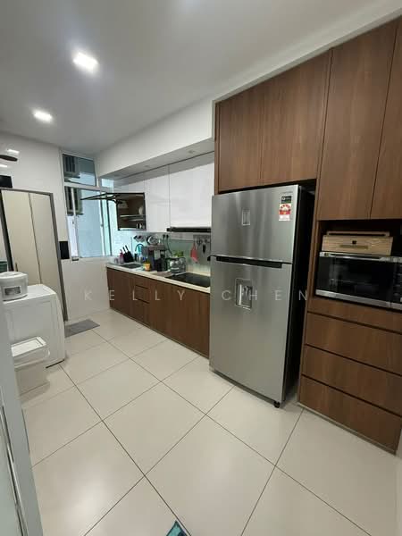 Service Residence for Sale at D'Summit Residences - Kelly Chen - Kitchen - PropertyGuru.com.my
