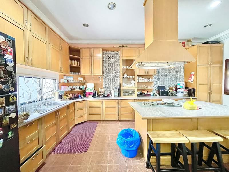 Semi-Detached House for Sale in Ampang (Selangor) - Muhammad Muadz - Kitchen - PropertyGuru.com.my