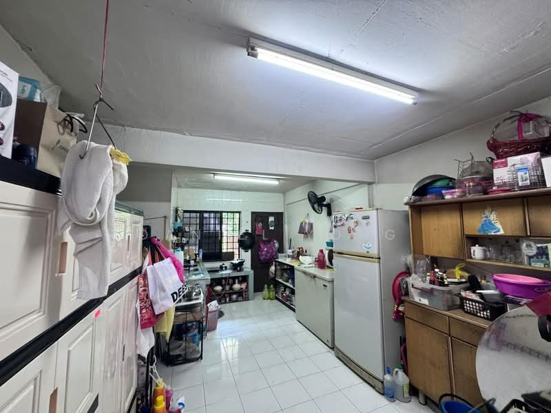 2-storey Terraced House for Sale in Taman Pontian Jaya (Pontian) - Daniel Yong - Kitchen - PropertyGuru.com.my