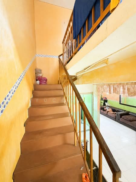 2-storey Terraced House for Sale in Taman Mawar (Pasir Gudang) - Yucong . - Living Room - PropertyGuru.com.my