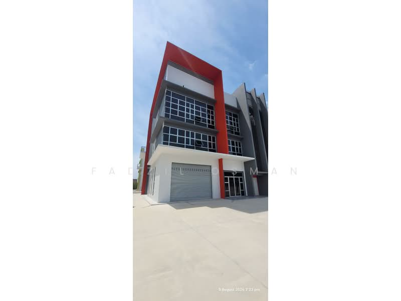 Kilang untuk Disewa di Puchong Perdana (Selangor) - Fadzil Osman - Exterior - PropertyGuru.com.my