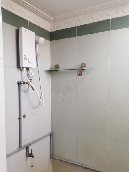 Pangsapuri untuk Disewa di Kiara Apartment - Jordan Lee - Bathroom - PropertyGuru.com.my
