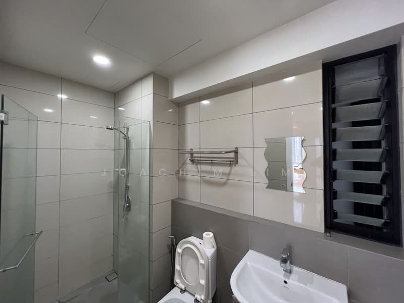 Kondominium untuk Dijual di Seri Riana Residence - Joachim Lim - Bathroom - PropertyGuru.com.my