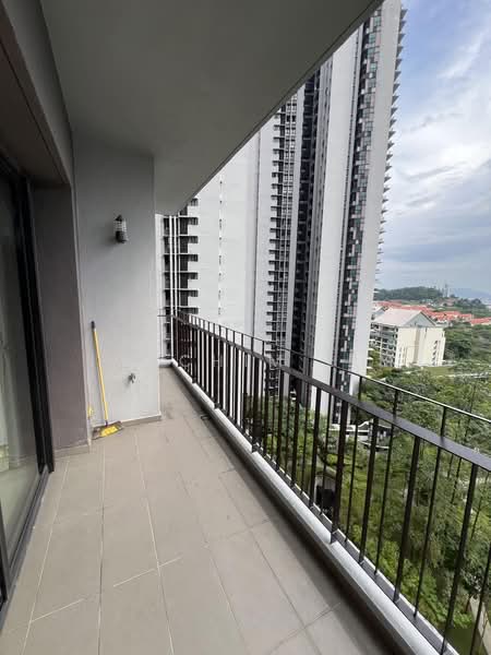 Kondominium untuk Dijual di Seri Riana Residence - Joachim Lim - Balcony - PropertyGuru.com.my