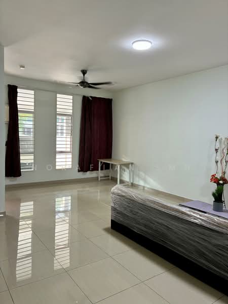 3-storey Terraced House for Rent in Kajang (Selangor) - Norafian SMH - Living Room - PropertyGuru.com.my