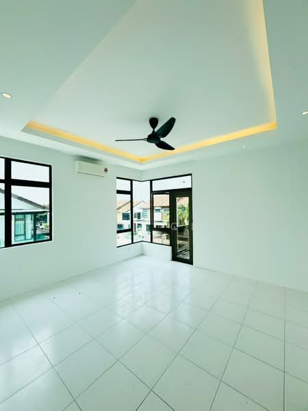 Cluster House for Sale in Horizon Hills (Iskandar Puteri (Nusajaya)) - Elroy Chan - Living Room - PropertyGuru.com.my