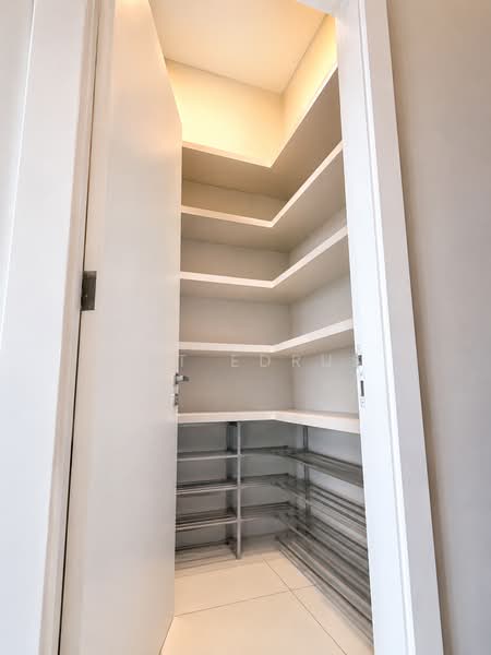 Condominium for Sale at Icon Residence - Art Edrus - Store Room - PropertyGuru.com.my