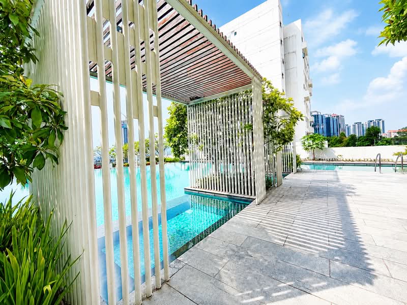 Condominium for Sale at Icon Residence - Art Edrus - Swimming pool - PropertyGuru.com.my
