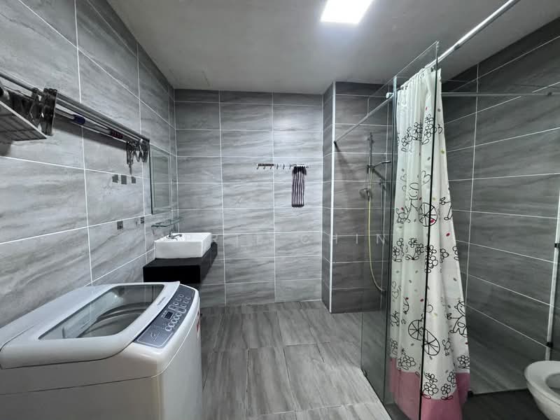 Service Residence for Rent at KSL Residence @ Daya - April Chin - Bathroom - PropertyGuru.com.my