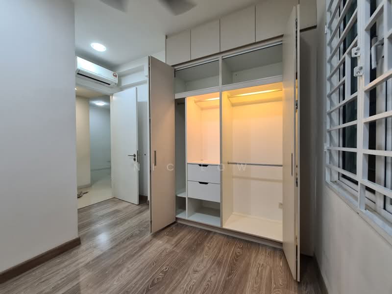 Kediaman Servis untuk Disewa di Suria @ North Kiara - Nic Low - Bedroom - PropertyGuru.com.my