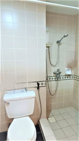 Condominium for Rent at Riana Green Condominium - Andrew Chen - Bathroom - PropertyGuru.com.my