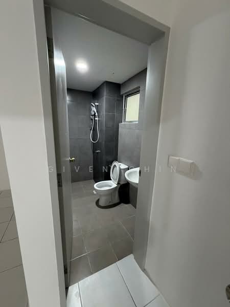Condominium for Rent at Residensi Sateria - Given Chin - Bathroom - PropertyGuru.com.my