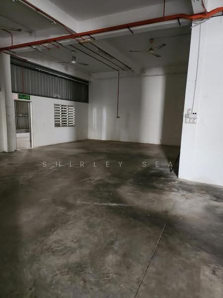 Factory for Rent in Kawasan Perindustrian Balakong (Balakong) - Shirley Sea - Interior - PropertyGuru.com.my