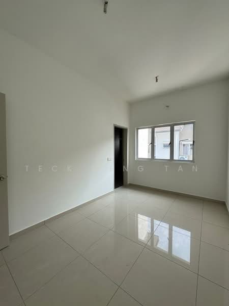 2-storey Terraced House for Sale in Bandar Rimbayu (Telok Panglima Garang) - Teck Weng Tan - Interior - PropertyGuru.com.my