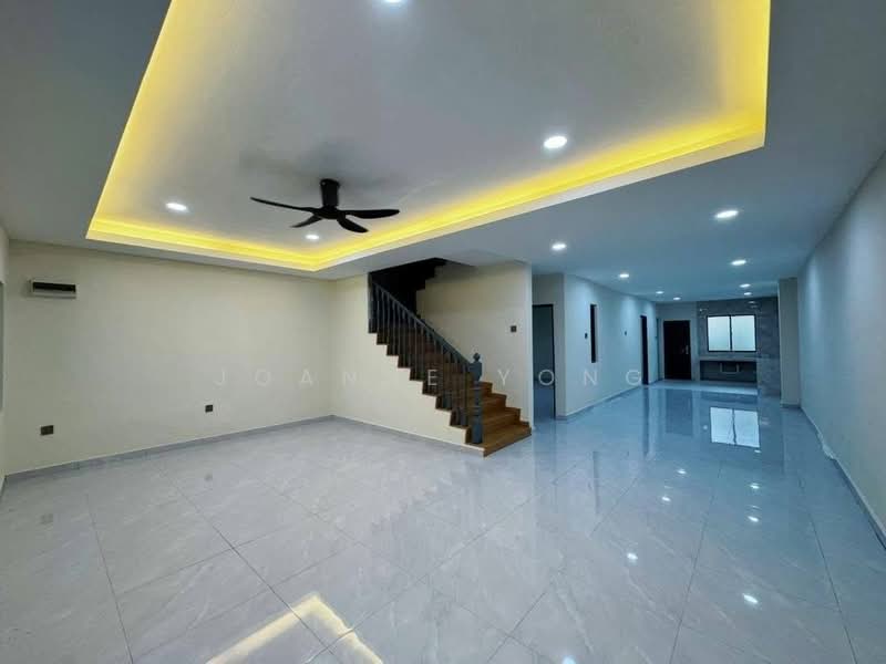 Rumah Teres 2-Tingkat untuk Dijual di Taman Sentosa (Johor Bahru) - Joanne Yong - Living Room - PropertyGuru.com.my