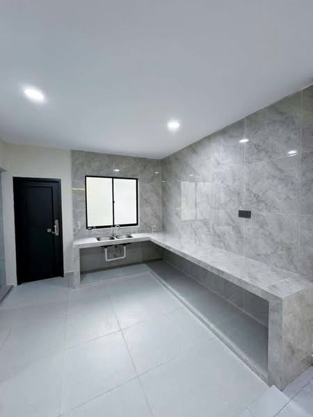 Rumah Teres 2-Tingkat untuk Dijual di Taman Sentosa (Johor Bahru) - Joanne Yong - Kitchen - PropertyGuru.com.my