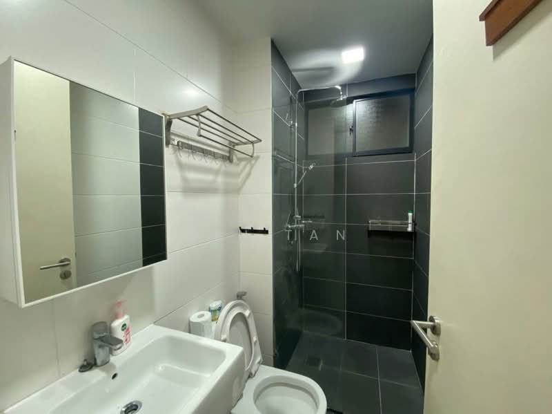 Kondominium untuk Dijual di Dua Menjalara - Ben Tan - Bathroom - PropertyGuru.com.my