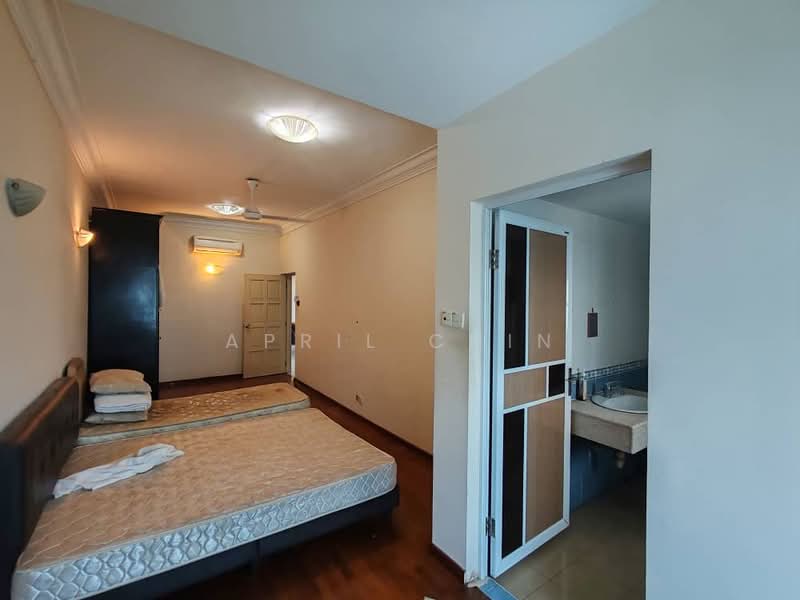 Pangsapuri untuk Disewa di Orchid View Luxury Apartment - April Chin - Bedroom - PropertyGuru.com.my