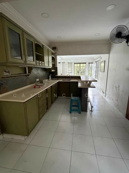 Bungalow House untuk Dijual di Seksyen 17 (Petaling Jaya) - Caydence Chay - Kitchen - PropertyGuru.com.my