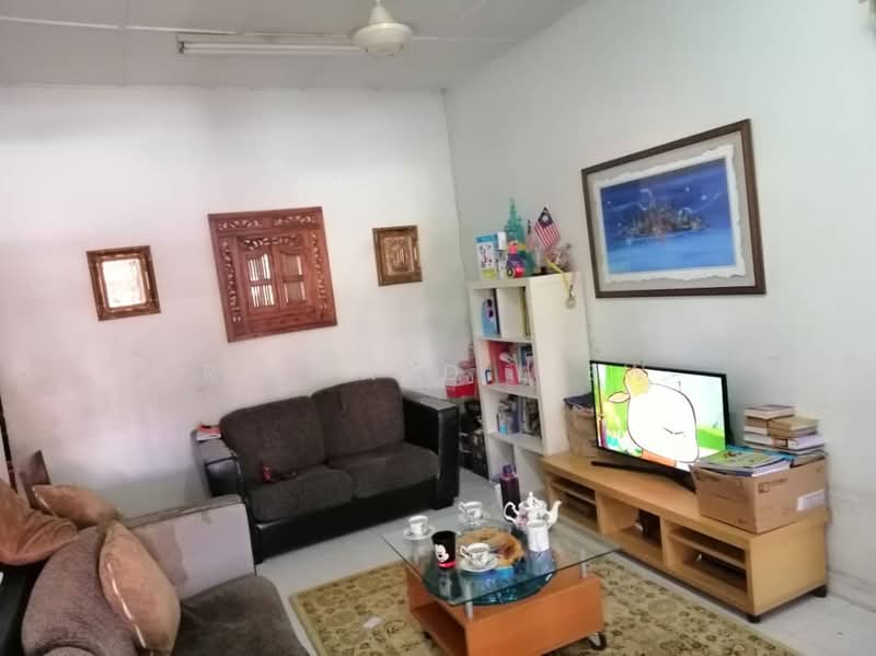 Rumah Teres 1-Tingkat untuk Dijual di SS3 (Petaling Jaya) - Richard Liew - Living Room - PropertyGuru.com.my