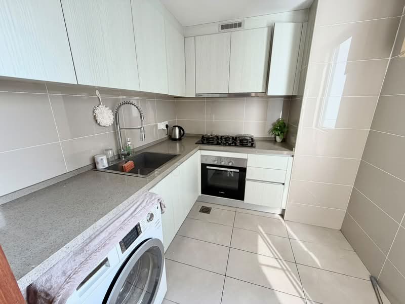 Kondominium untuk Dijual di Paradiso Nuova (Merak Kayangan) - Leon Ng - Kitchen - PropertyGuru.com.my