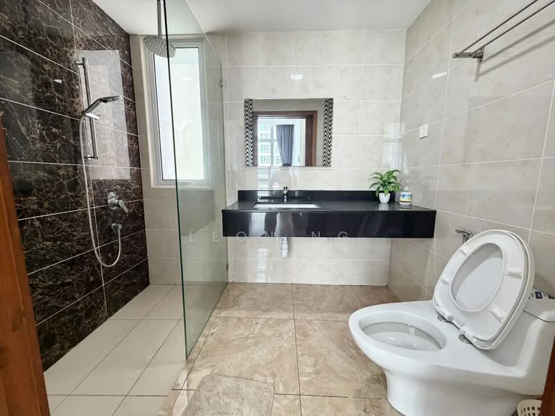 Kondominium untuk Dijual di Paradiso Nuova (Merak Kayangan) - Leon Ng - Bathroom - PropertyGuru.com.my