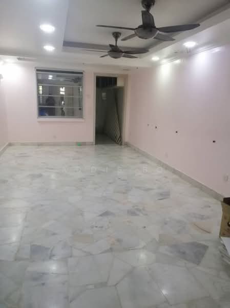 2-storey Terraced House for Rent in Taman Dato Senu (Sentul) - Addis Bo - Living Room - PropertyGuru.com.my