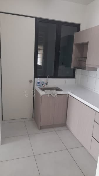 Service Residence for Sale at Majestic Maxim - Kok Wah Captain - Kitchen - PropertyGuru.com.my
