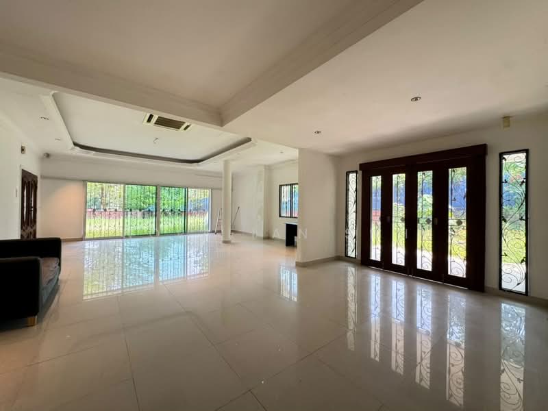 Bungalow House for Rent in Ampang Jaya (Ampang) - Norafian SMH - Living Room - PropertyGuru.com.my
