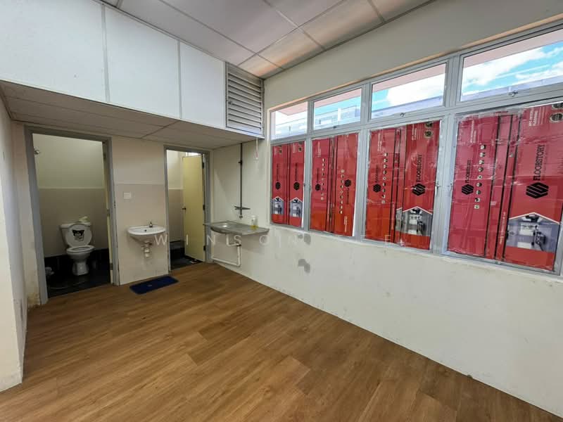 Kedai untuk Disewa di Taman Ungku Tun Aminah (Skudai) - Winson Tee - PropertyGuru.com.my