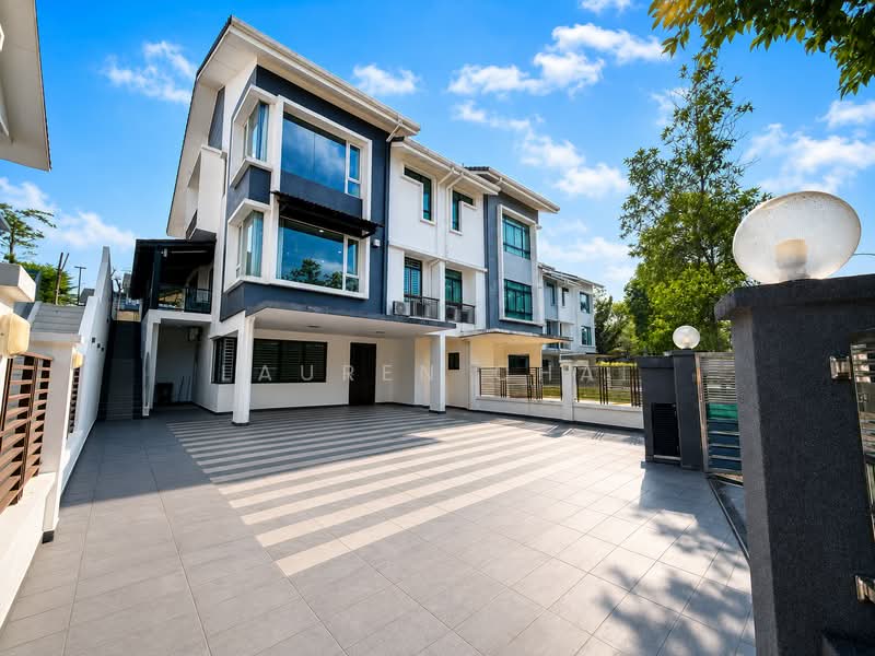 Semi-Detached House for Sale in Horizon Hills (Iskandar Puteri (Nusajaya)) - Lauren Chai - Exterior - PropertyGuru.com.my
