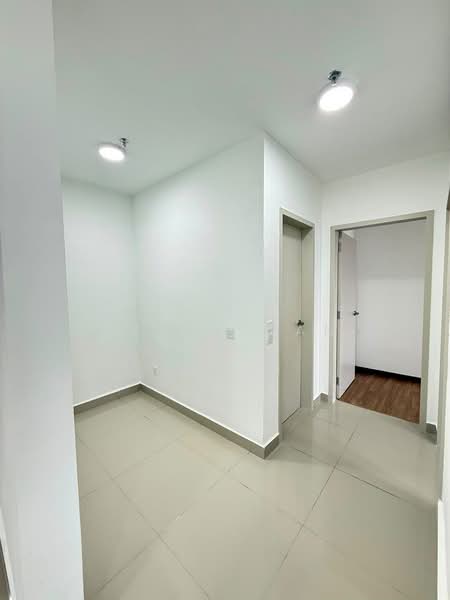 Service Residence for Rent at Residensi Ava @ Kiara Bay - Helen Wan - Corridor - PropertyGuru.com.my